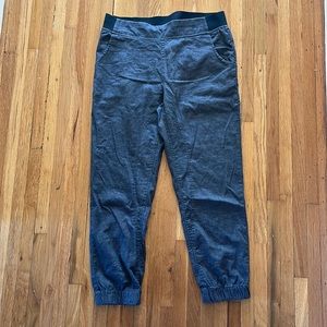 Prana cropped capri pants